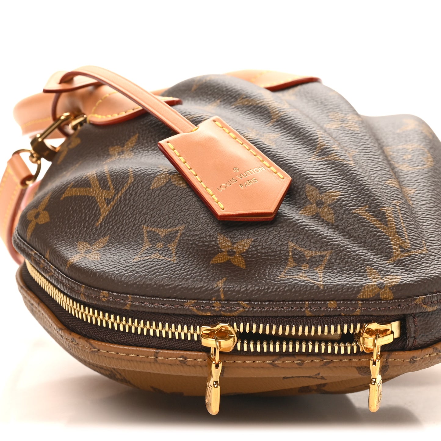 Reverse Monogram Venus NM