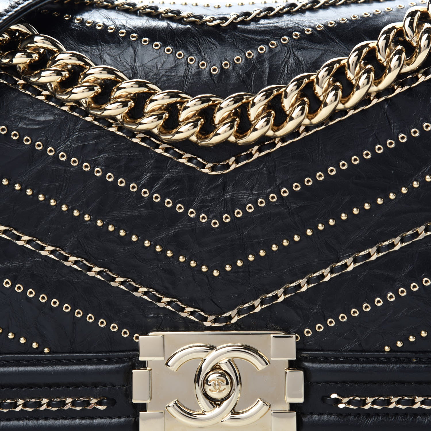 Chanel Crumpled Calfskin Chevron Chain Medium Boy Flap Black 10 of 11