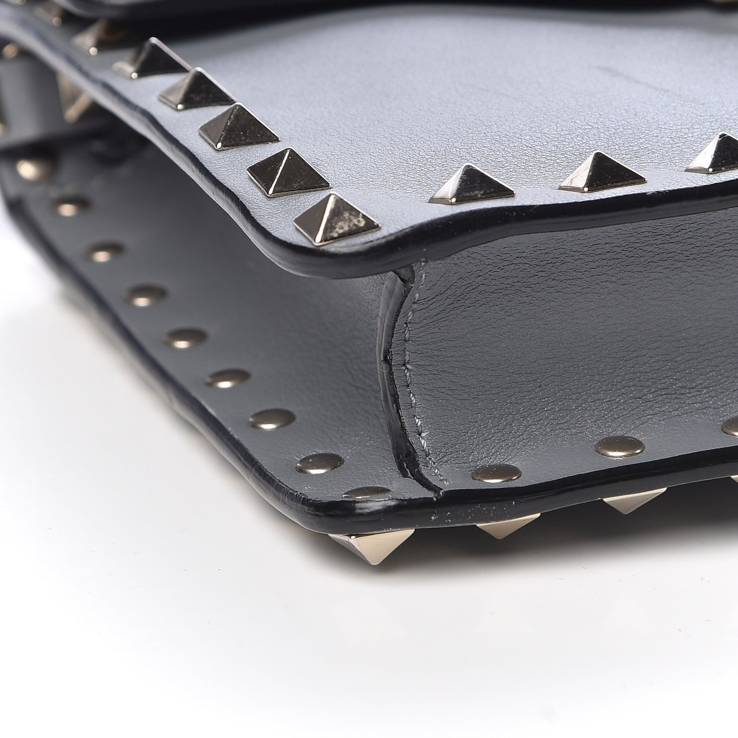 Vitello Rockstud Shoulder Flap Bag Grey