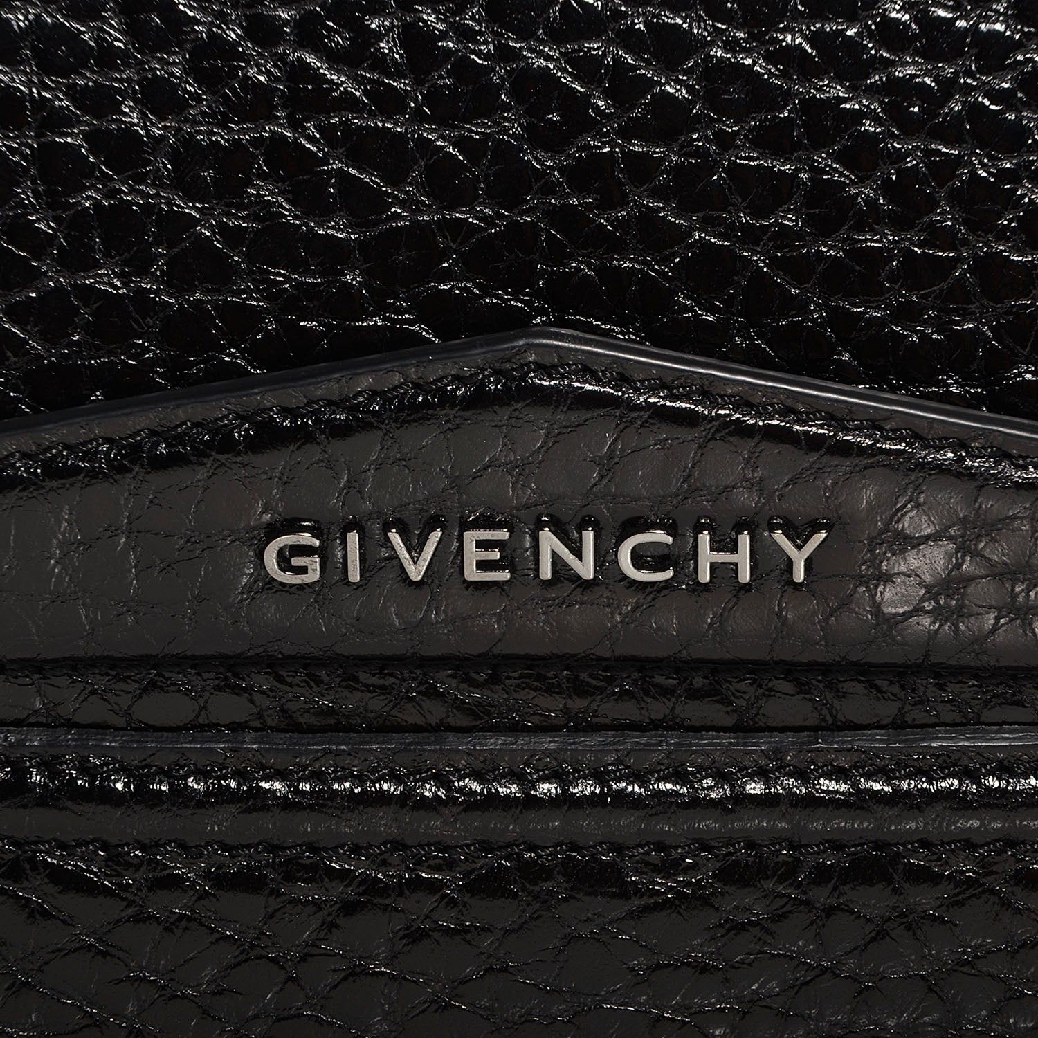 Givenchy Grained Calfskin Medium Antigona Envelope Clutch Black 8 of 8