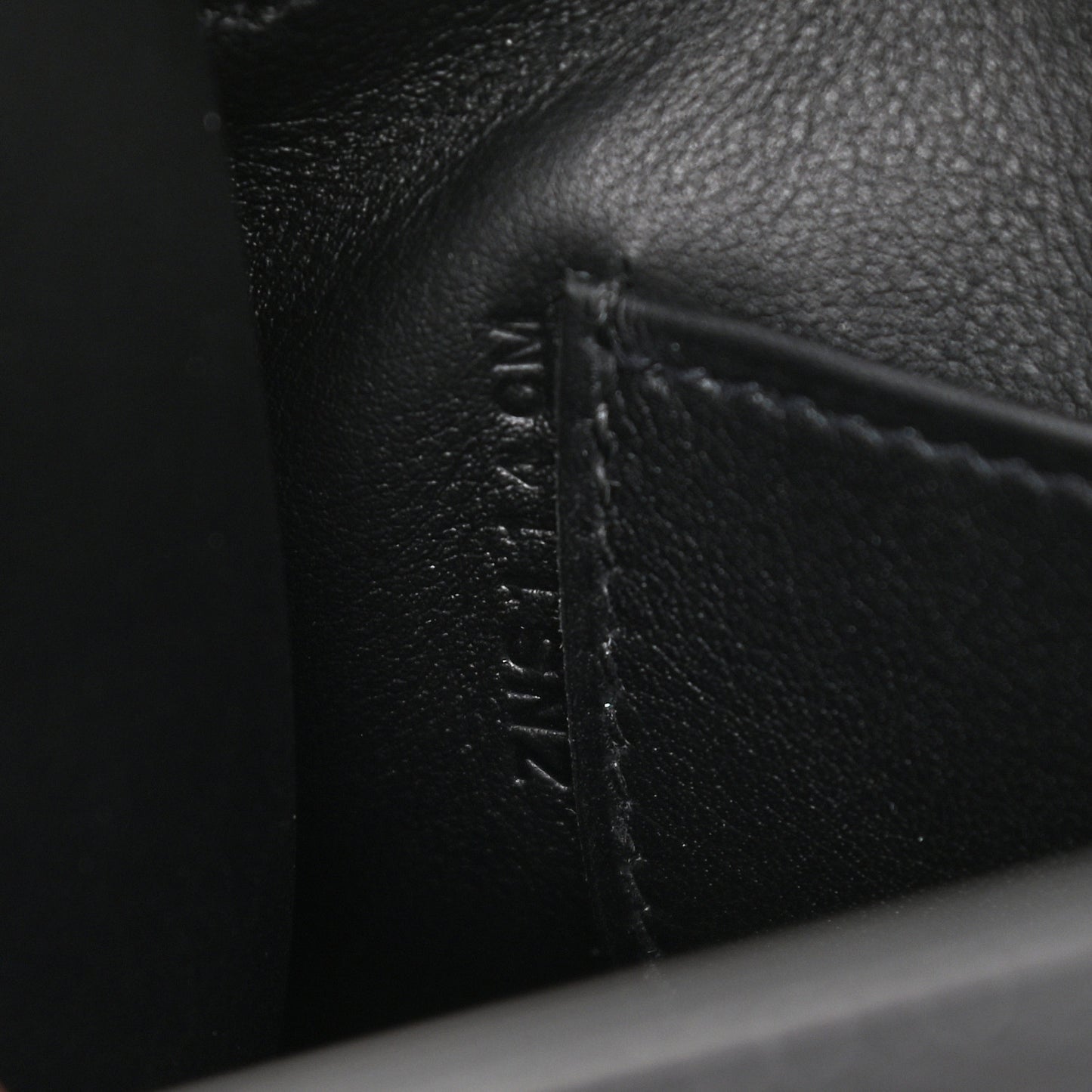 Swift Kelly Pochette Clutch Black