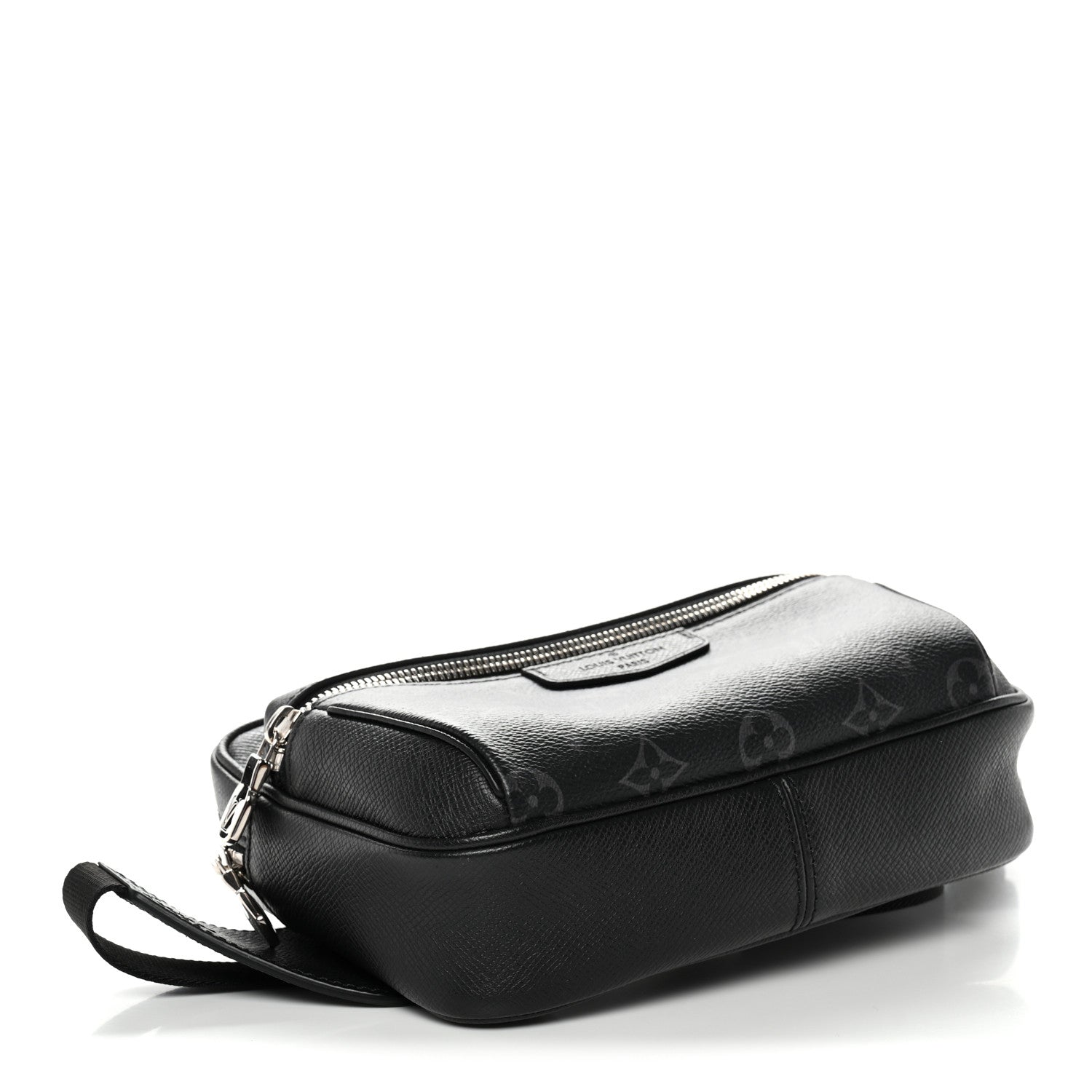 Louis Vuitton Taiga Monogram Outdoor Bumbag Black 4 of 11