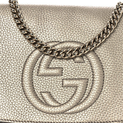 Gucci Metallic Pebbled Calfskin Medium Soho Flap Crossbody Golden Beige 8 of 13