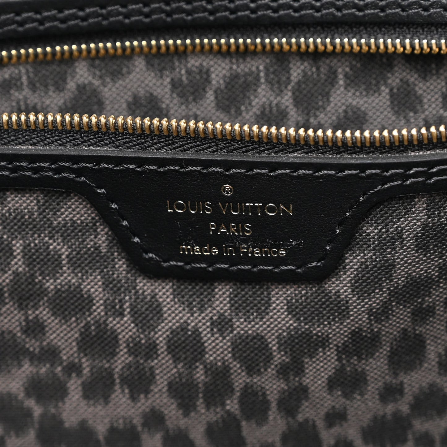 Monogram Giant Wild At Heart Neverfull MM Black