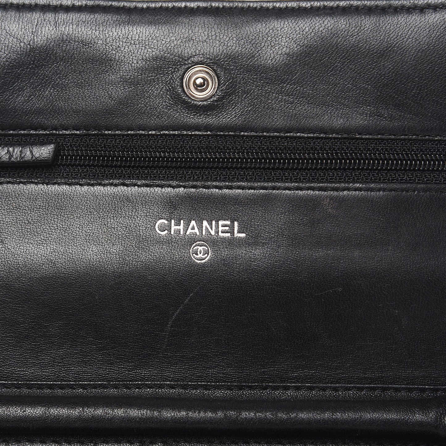 Lambskin Quilted Wallet On Chain WOC Black