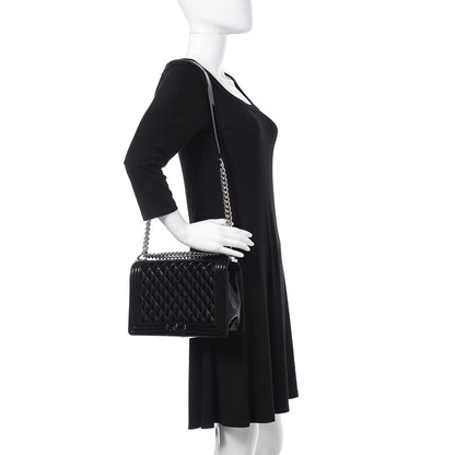 Chanel Patent Calfskin Quilted New Medium Plexiglass Boy Flap Black 2 of 11