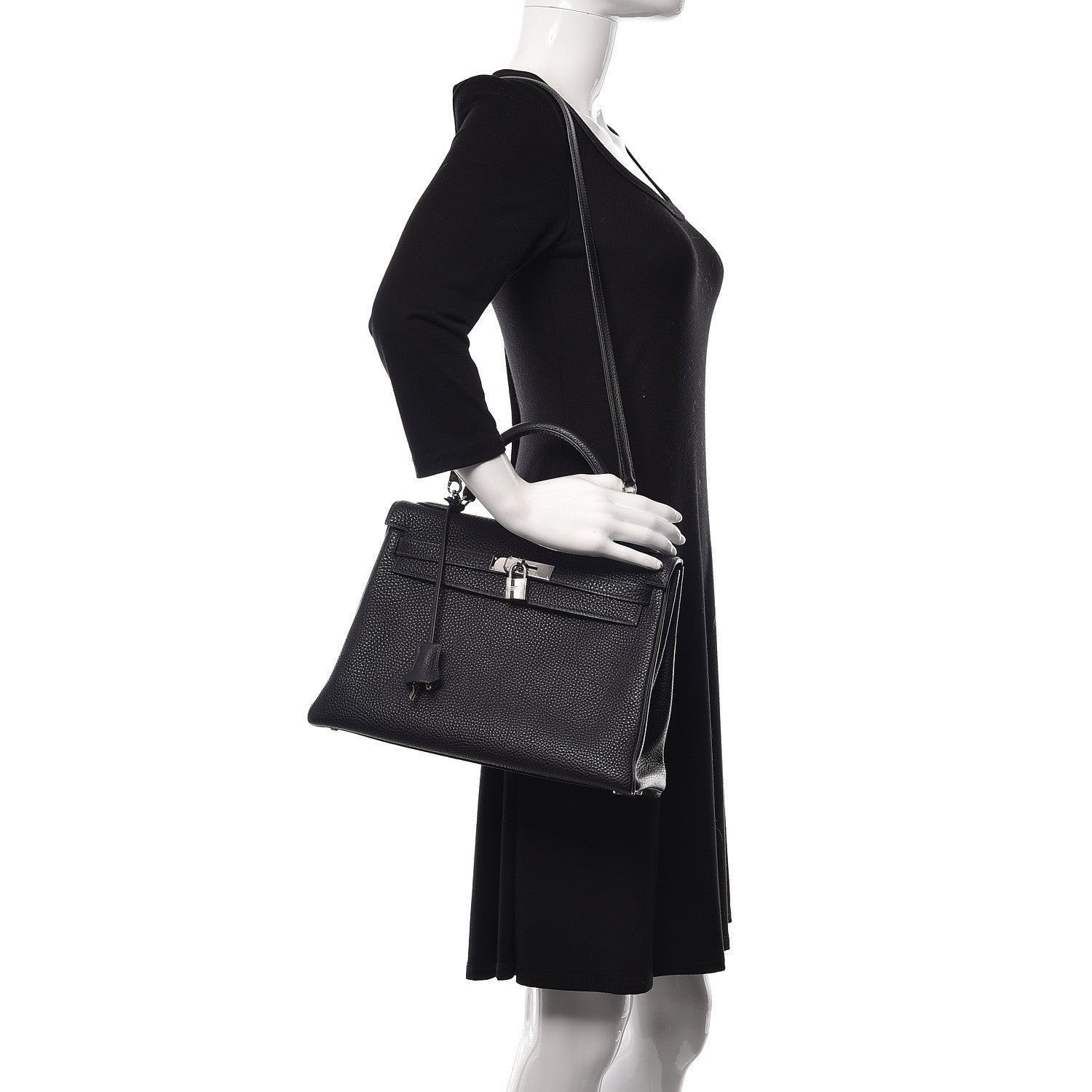 Hermes Togo Kelly Retourne 32 Indigo 2 of 11