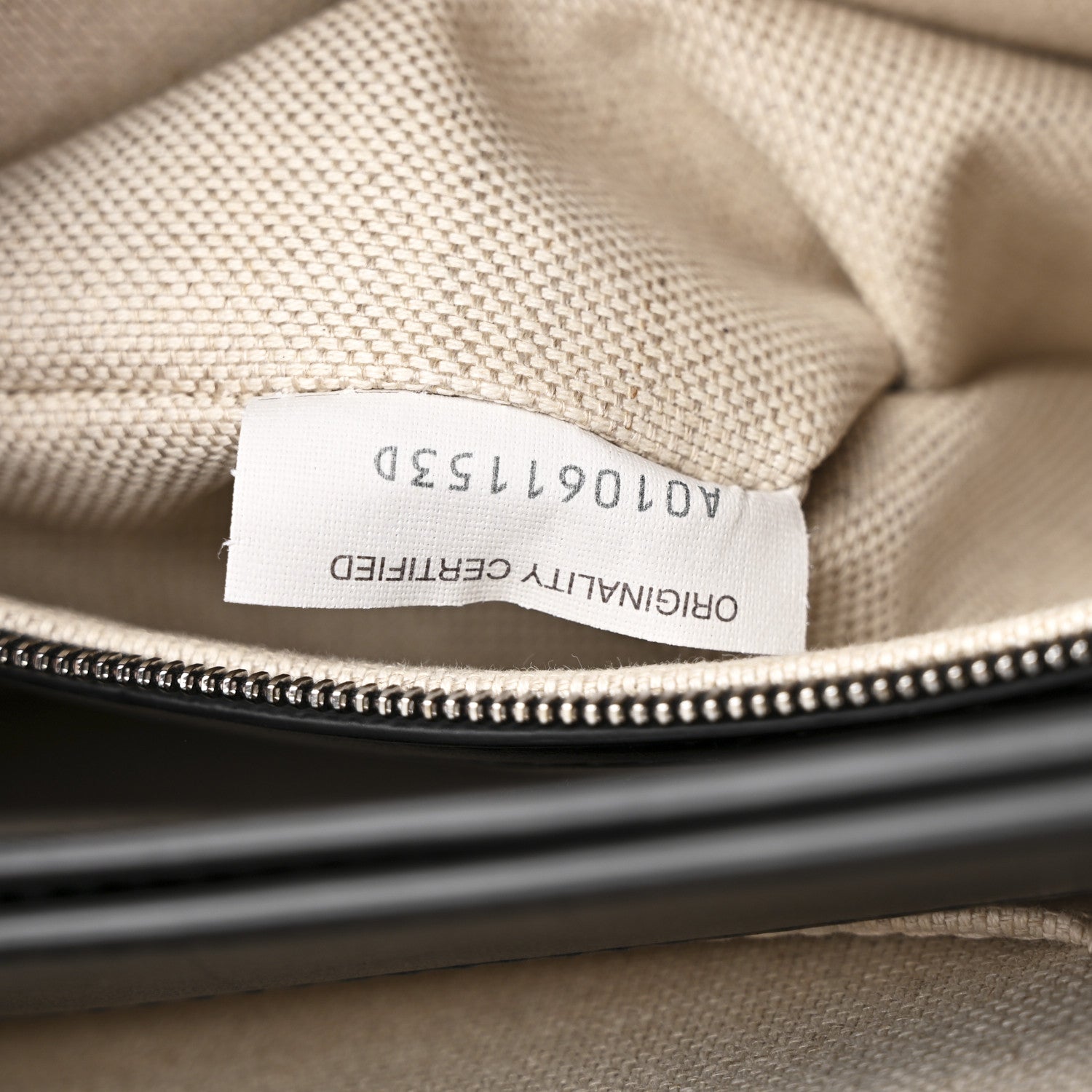 Bottega Veneta Calfskin Intrecciato Medium Andiamo Messenger Bag Black 8 of 12