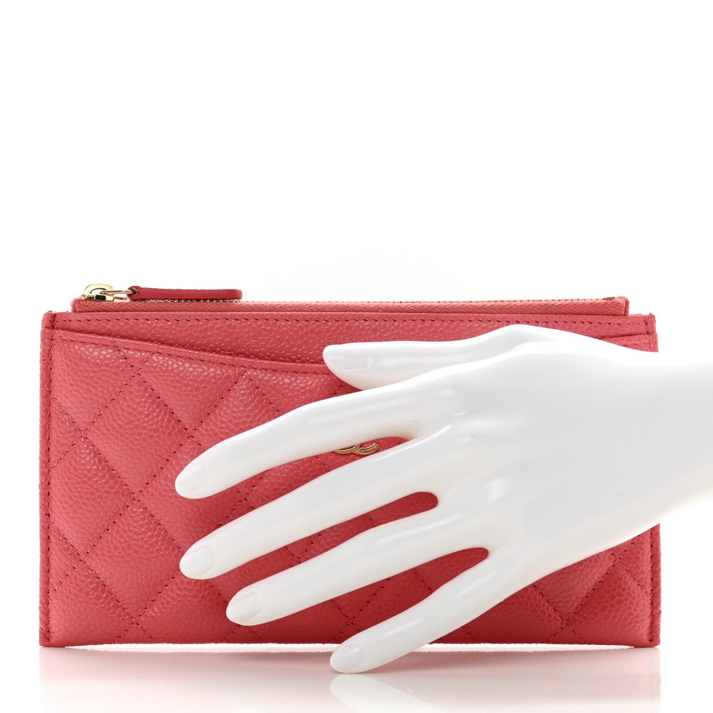 Iridescent Caviar Quilted Classic Zip Pouch Rose Pink