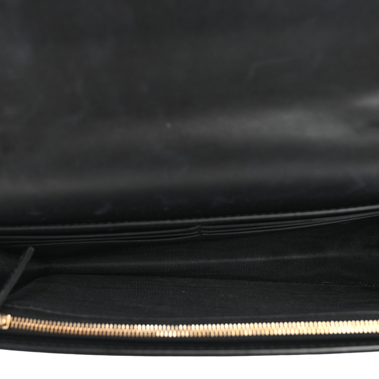 Gucci Guccissima Signature Bowy Chain Wallet Black 6 of 16