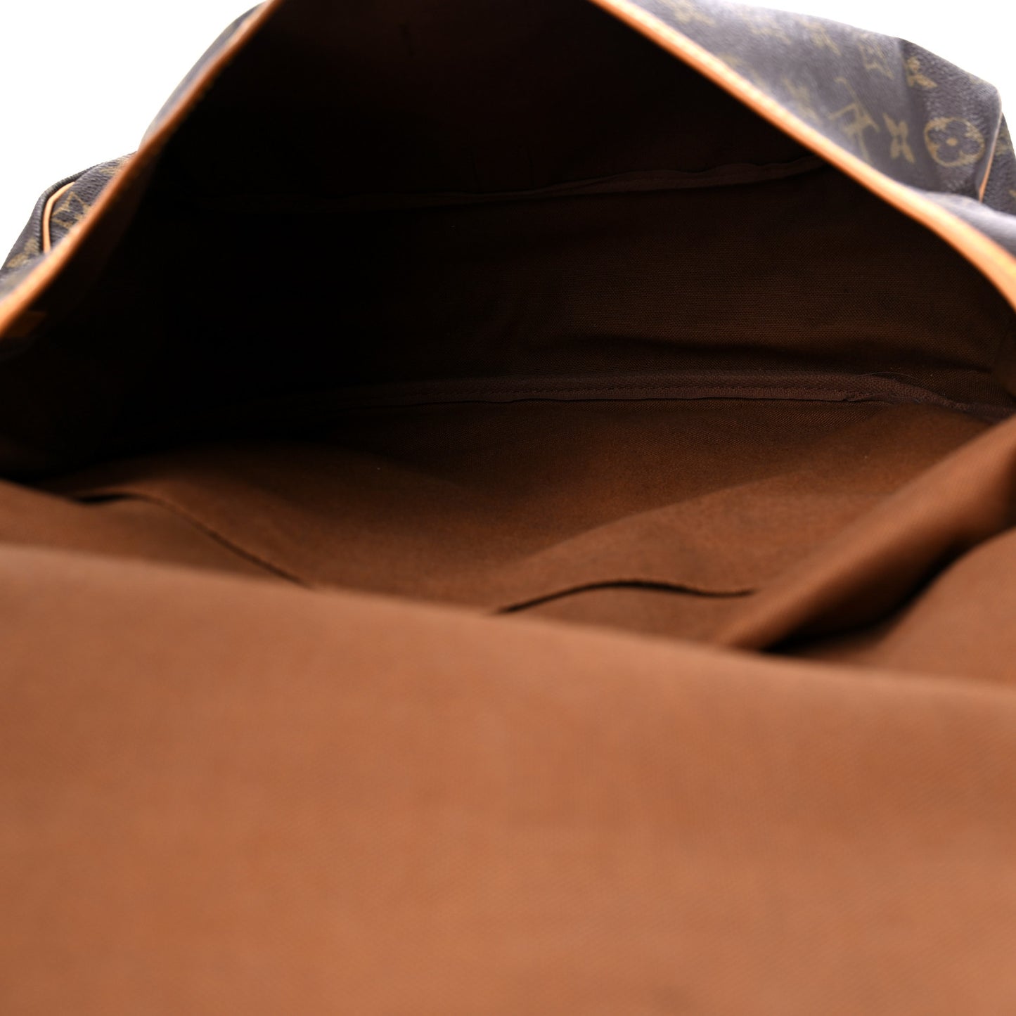 Monogram Saumur 35
