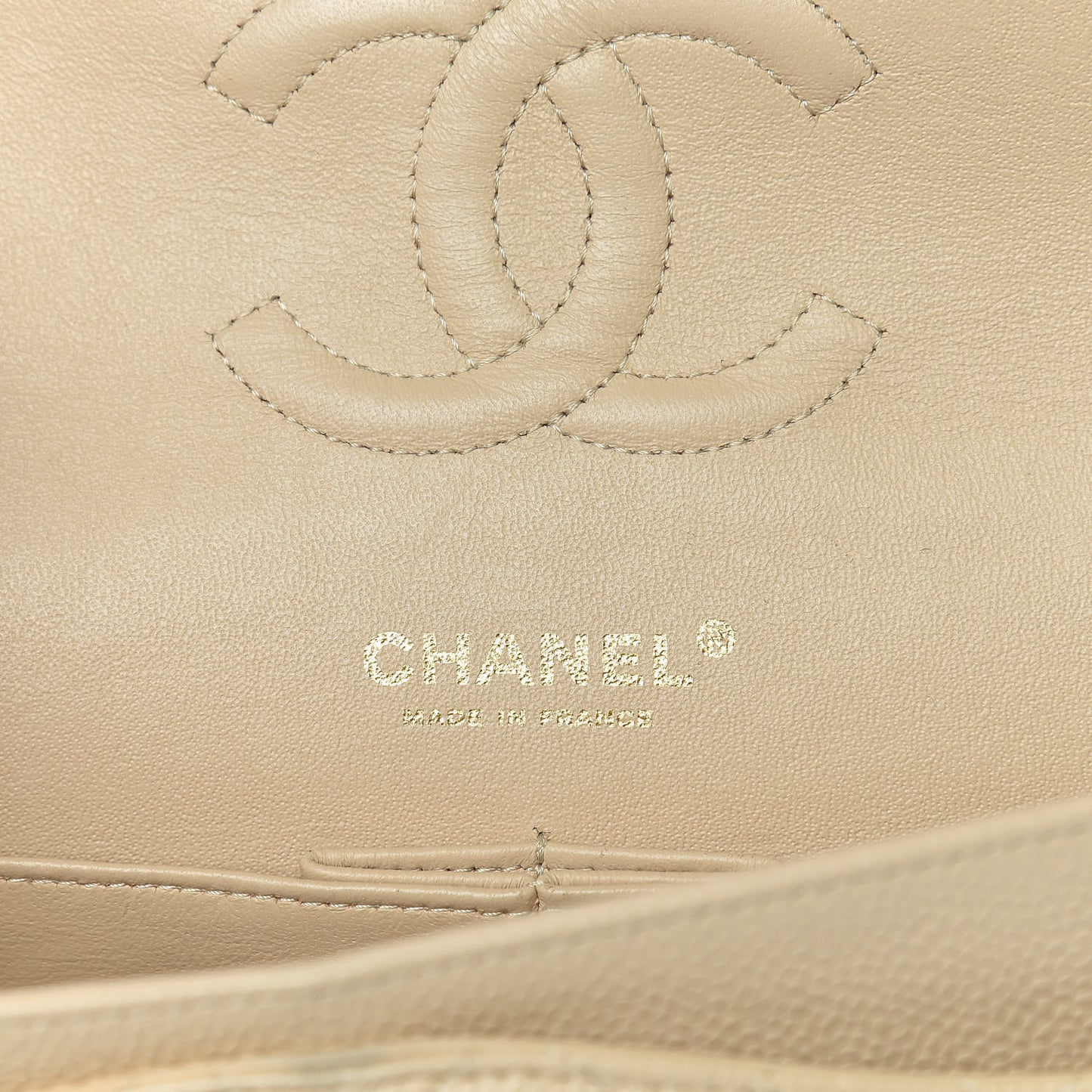 Caviar Quilted Medium Double Flap Beige Clair