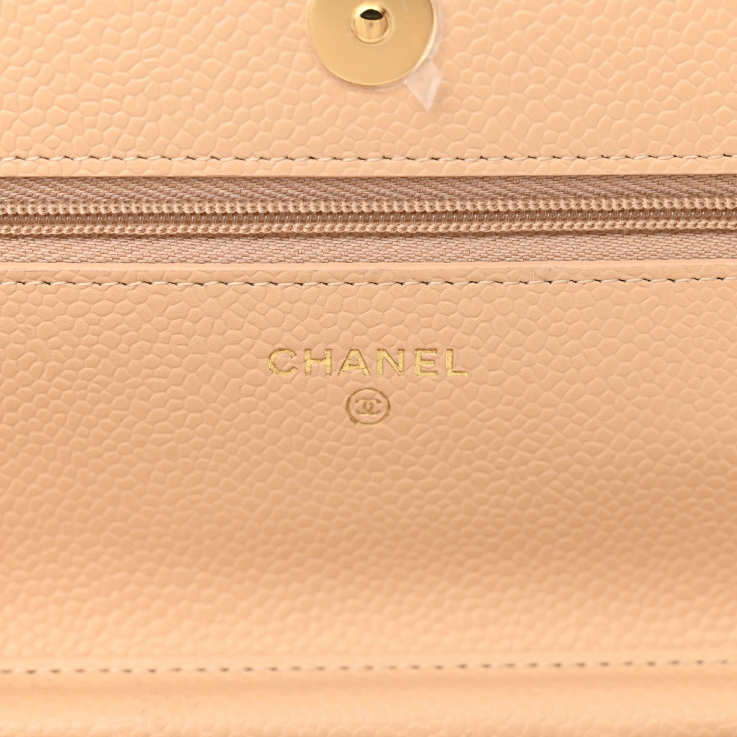 Caviar Quilted Wallet on Chain WOC Beige