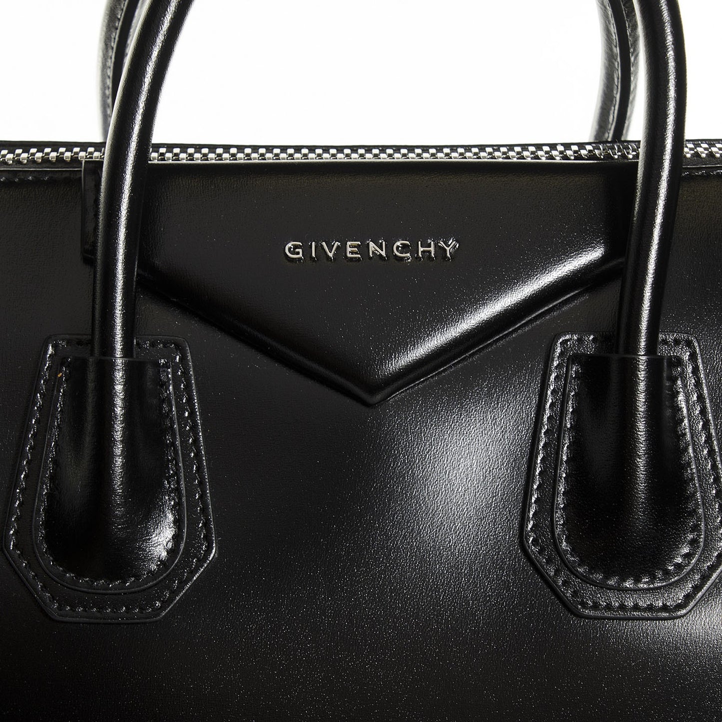 Shiny Lord Calfskin Medium Antigona Black
