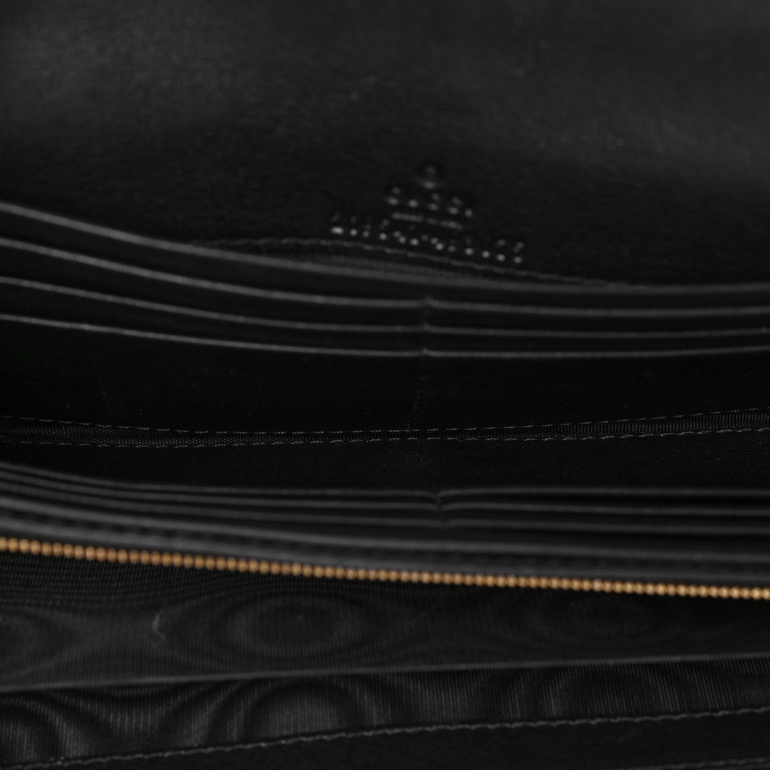 Gucci Soft Microguccissima Dice Chain Wallet Black 4 of 6