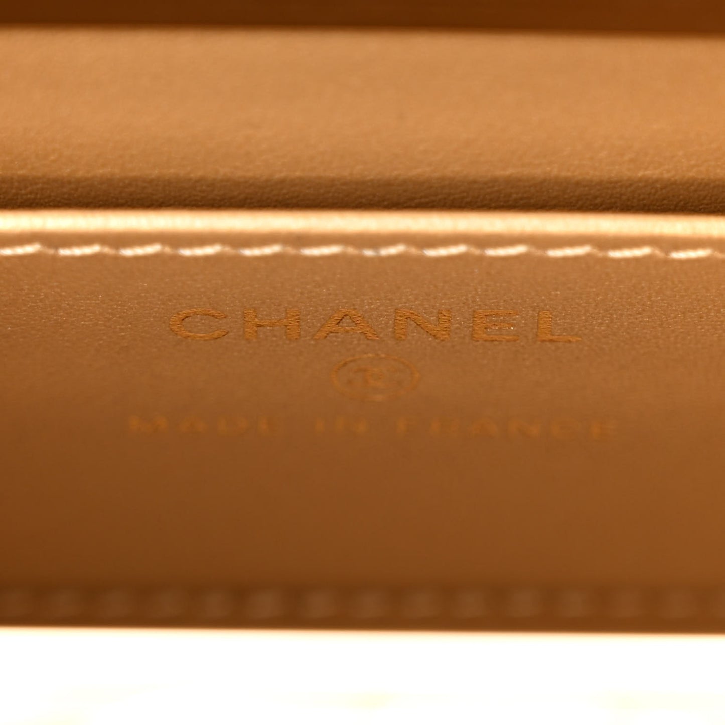 Lambskin Quilted Small Box With Chain Black