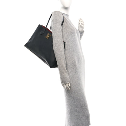 Louis Vuitton Grained Calfskin Lockme Shopper Black 2 of 11
