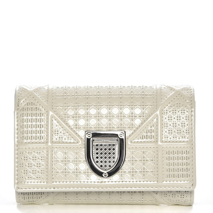 Christian Dior Metallic Patent Micro-Cannage Diorama Elancee Wallet Off White 1 of 7