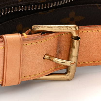 Louis Vuitton Monogram Croissant MM 14 of 15