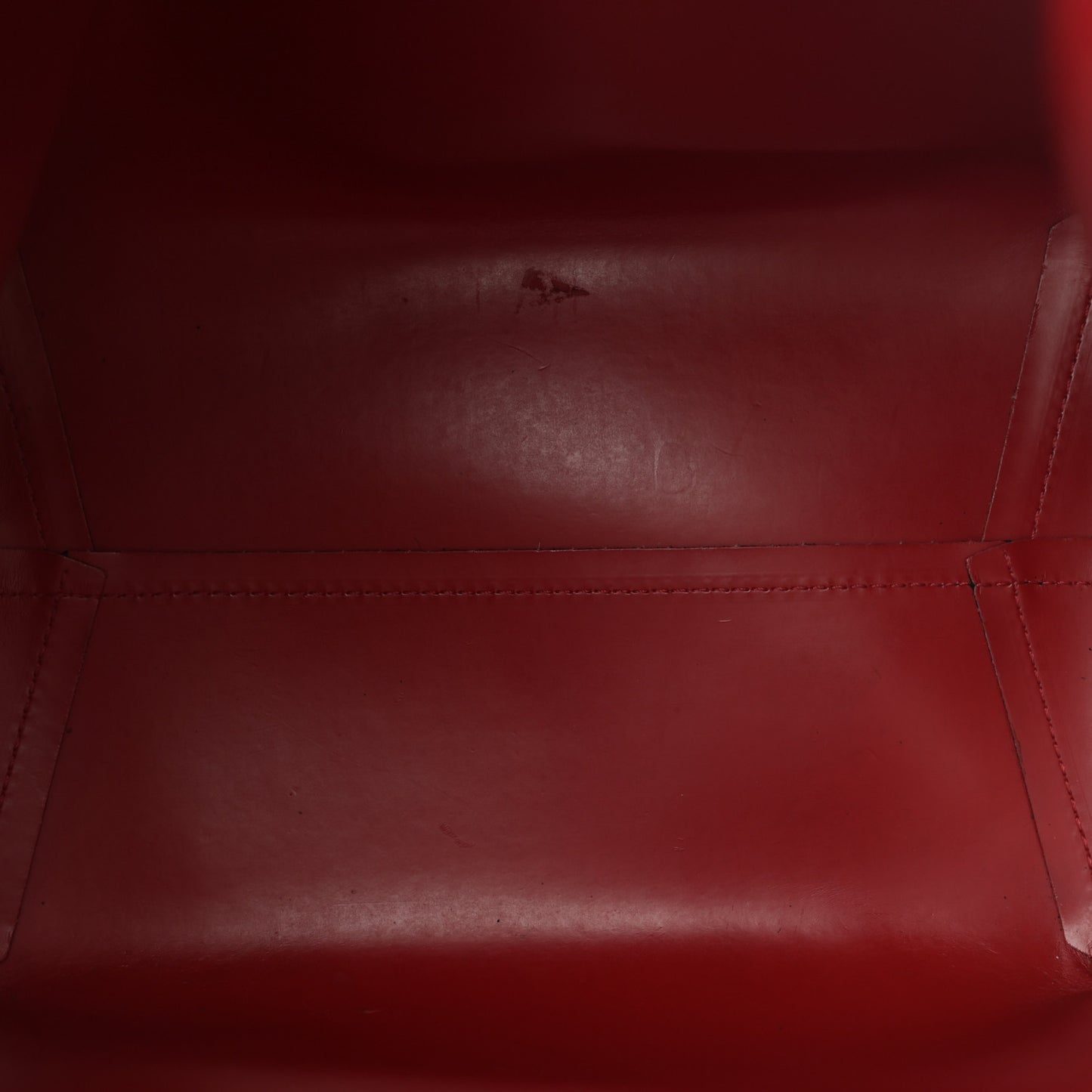 Vegetable Tanned Calfskin Bucket Bag Black Flamma