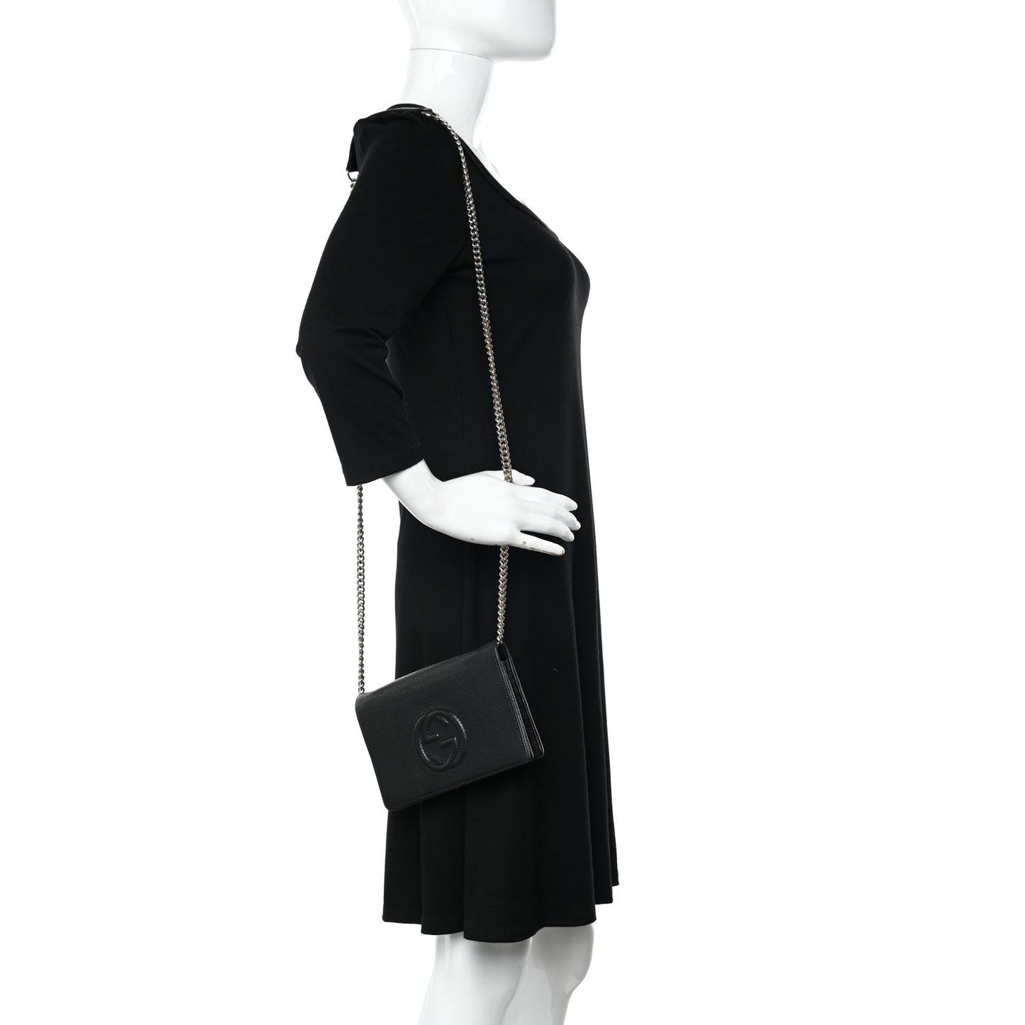 Pebbled Calfskin Soho Wallet On Chain Black