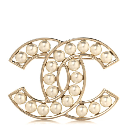 Chanel Pearl CC Brooch Light Gold 1 of 4