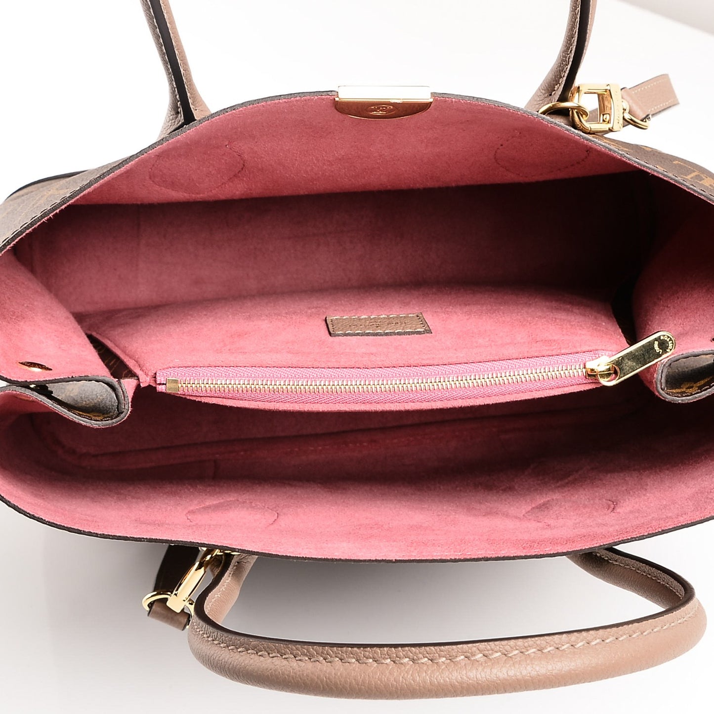 Monogram Flandrin Taupe Glace