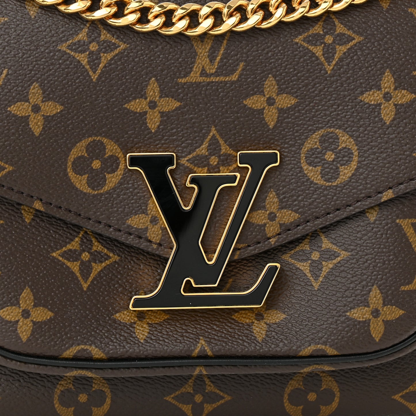 Monogram Passy