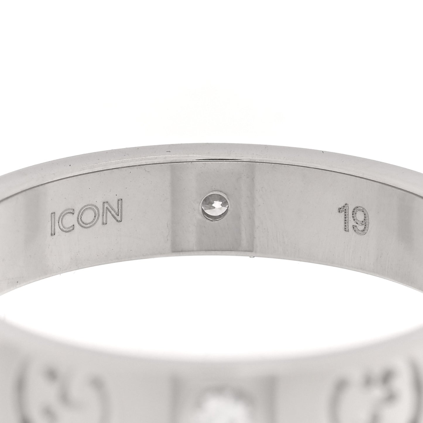 18K White Gold Diamond Icon Band Ring 59 8.75