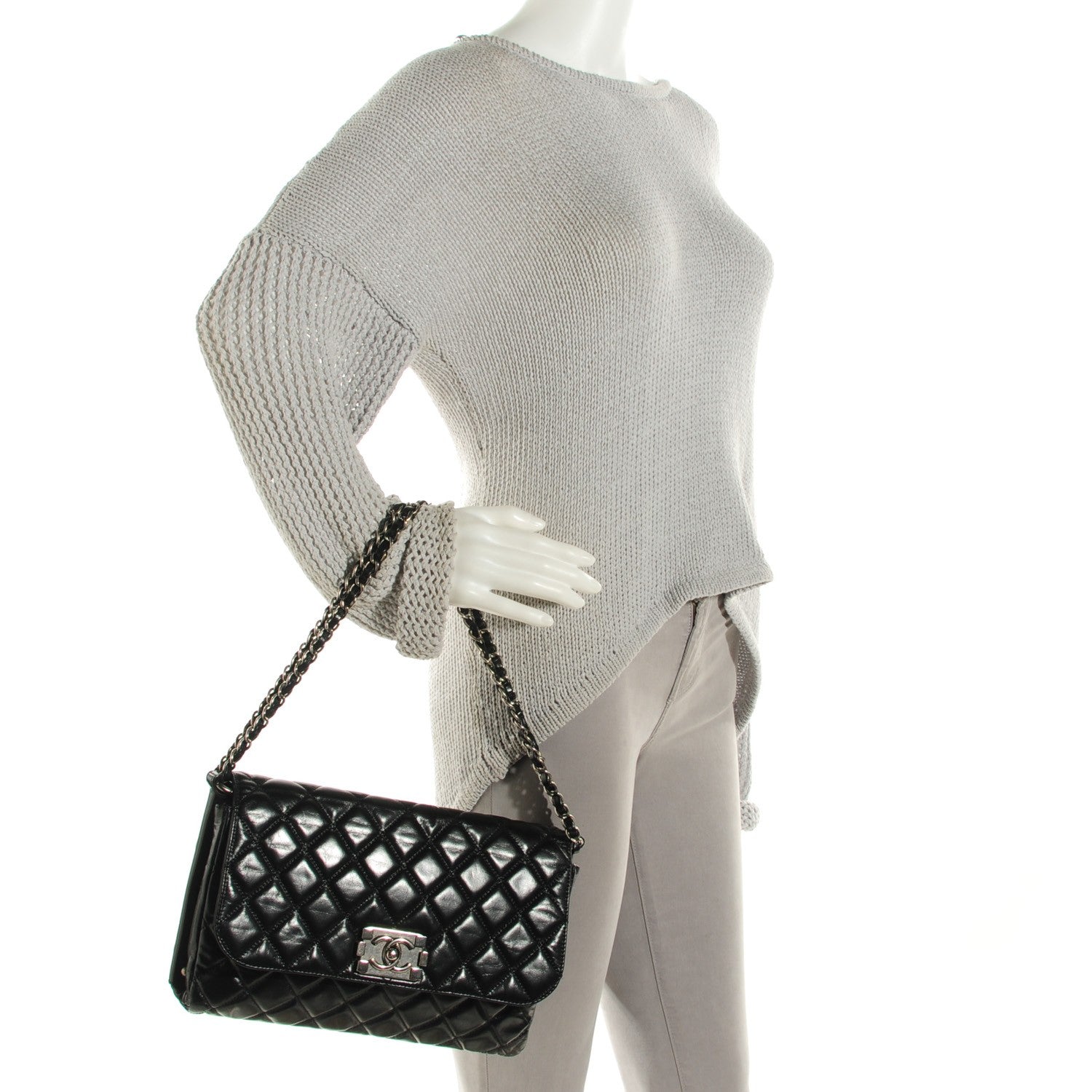 Chanel Glazed Calfskin Quilted Soft Boy Flap Black 2 of 8
