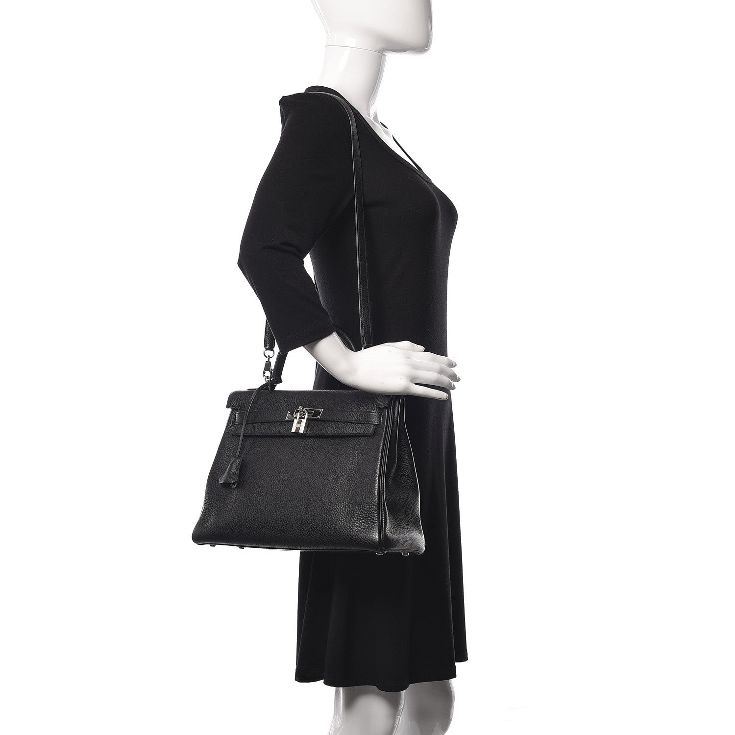 Hermes Taurillon Clemence Kelly Retourne 32 Black 2 of 37