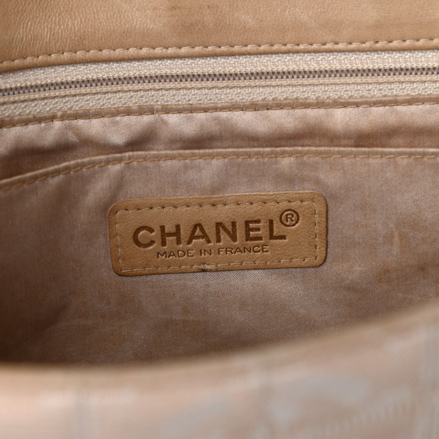 Nylon Medium Travel Flap Light Beige