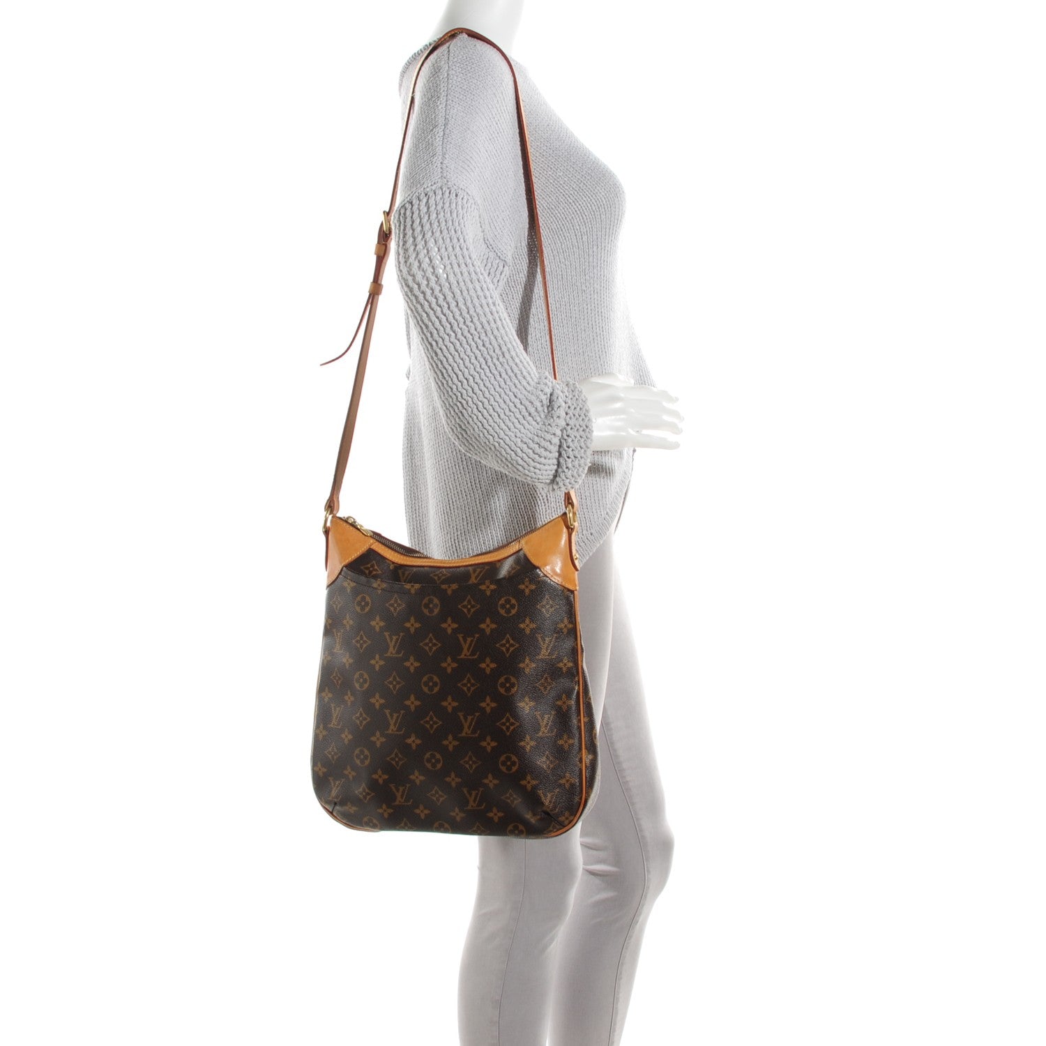 Louis Vuitton Monogram Odeon MM 2 of 7