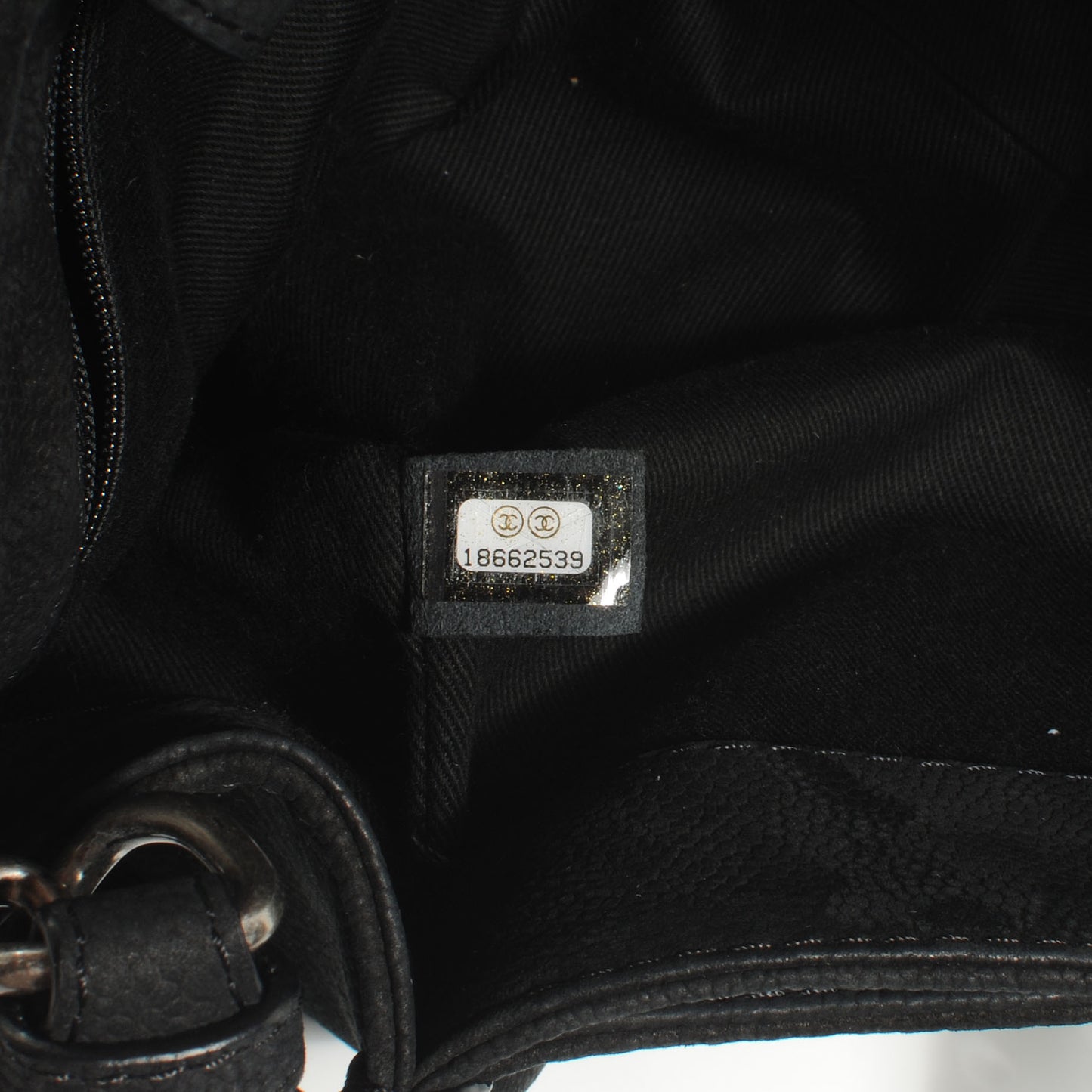 Iridescent Caviar Large Flap Black
