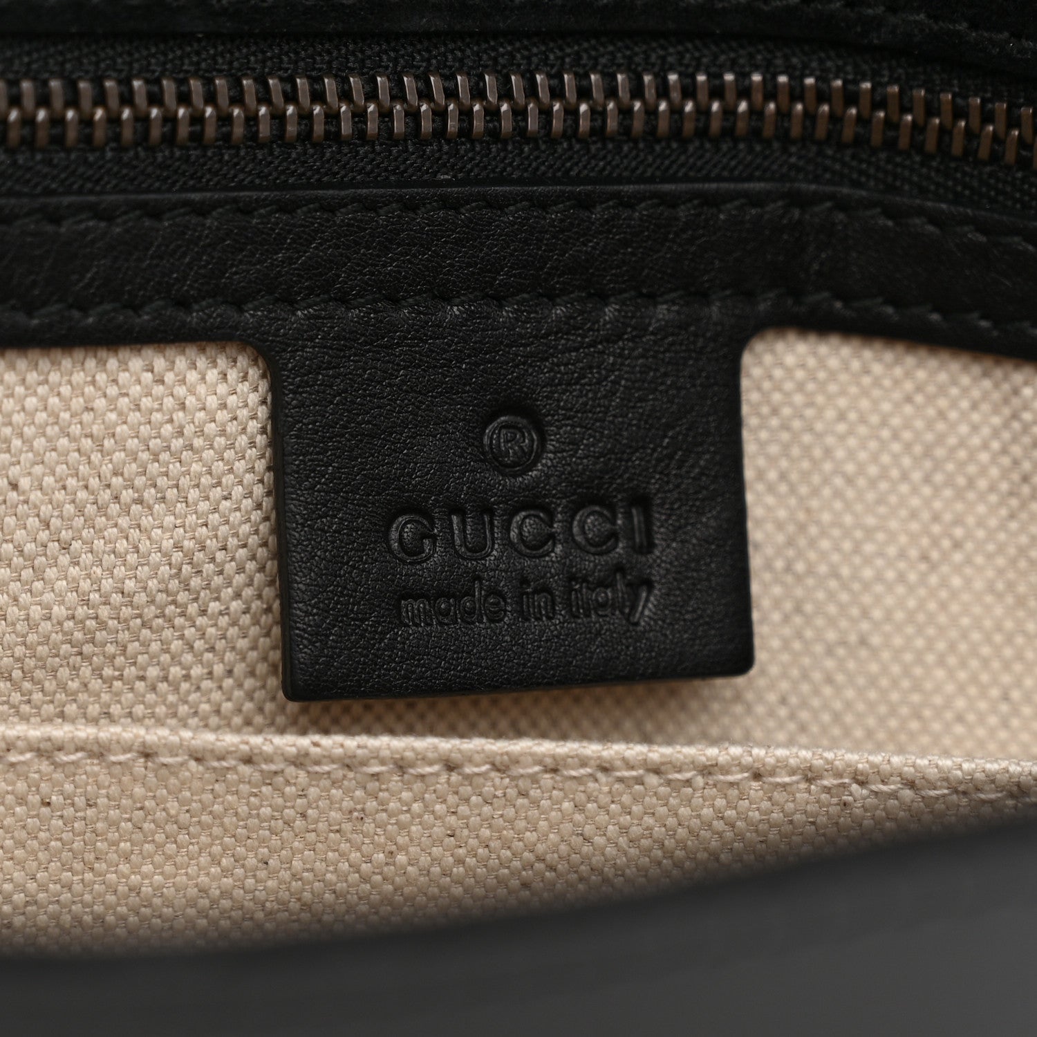 Gucci Patent Large Bright Bit Clutch Black 6 of 11