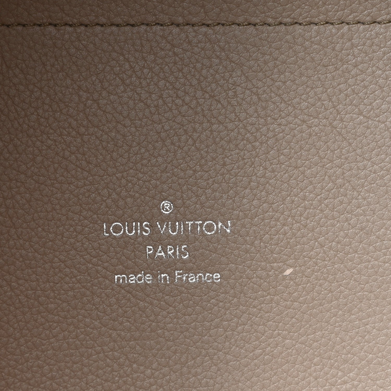 Louis Vuitton Mahina Hina MM Galet 6 of 9