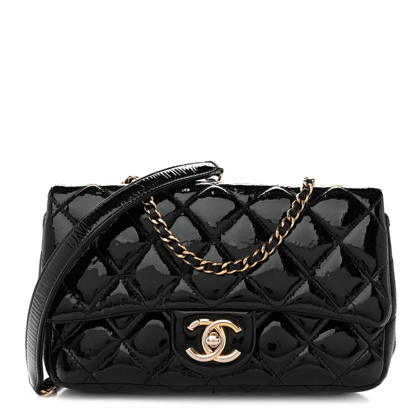 Patent Goatskin Quilted Small CC Eyelet Flap Black