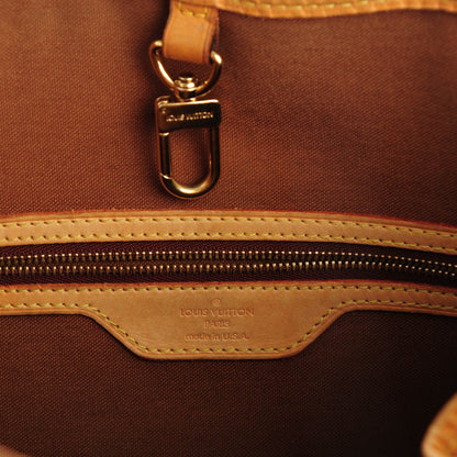 Louis Vuitton Monogram Batignolles Horizontal 7 of 11