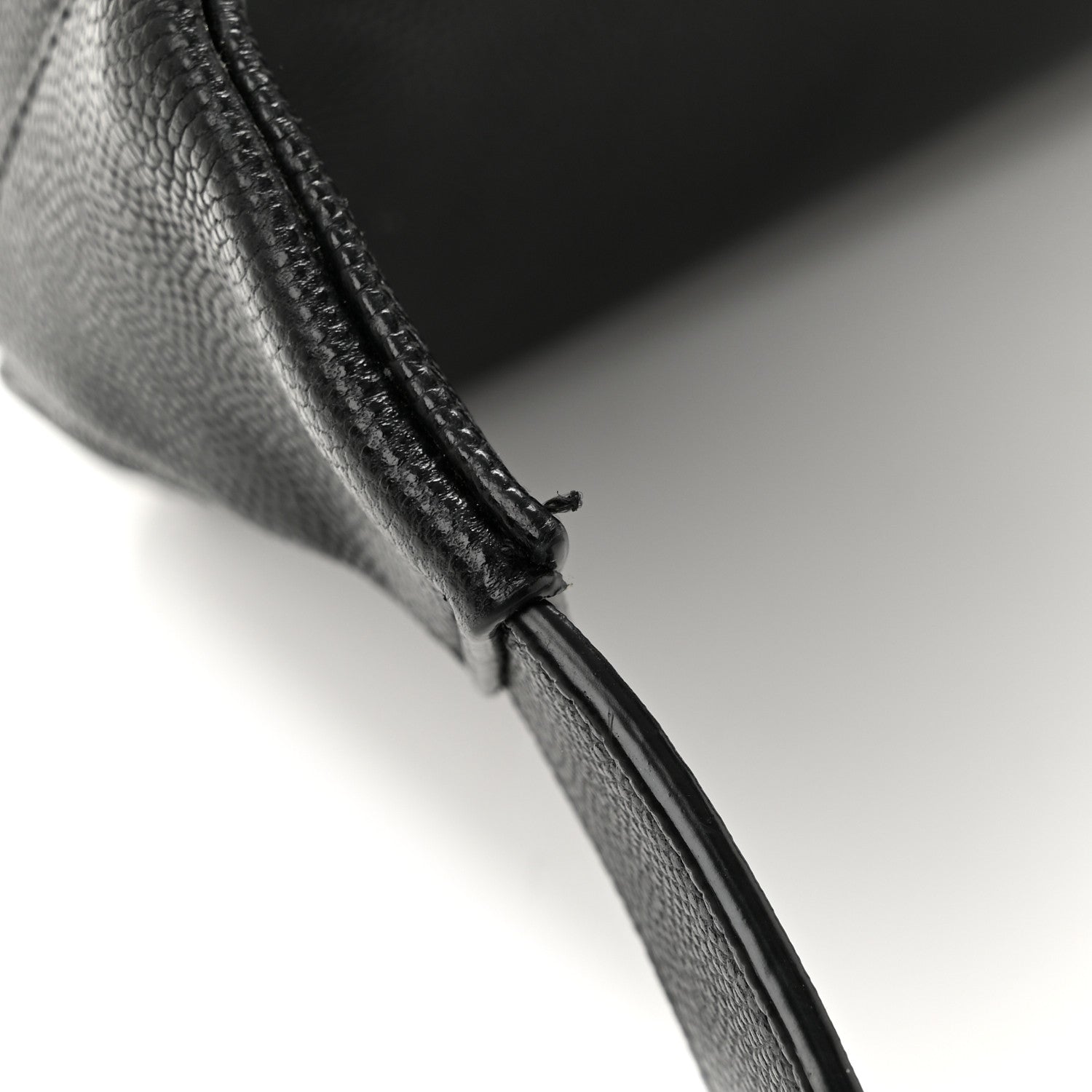 Saint Laurent Grain De Poudre Monogram Belt Bag Black 11 of 13