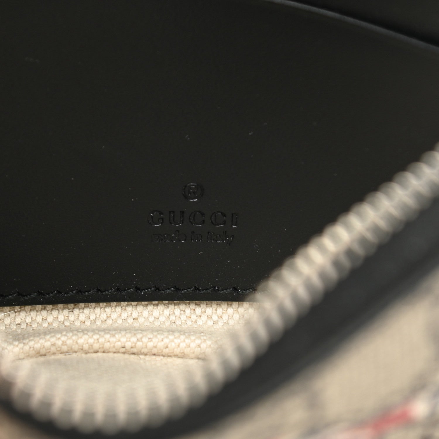 Gucci GG Supreme Monogram Kingsnake Zip Pouch Black 6 of 7