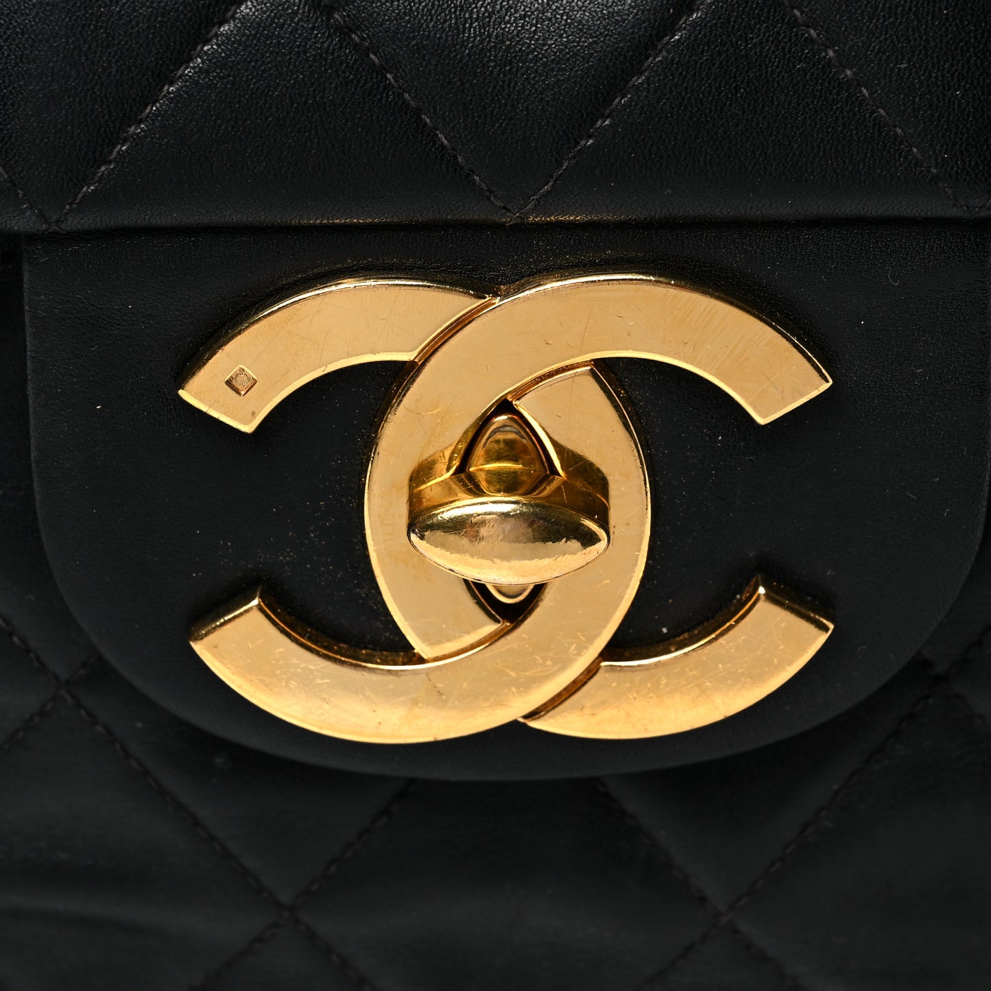 Lambskin Quilted XL Jumbo Single Flap Black