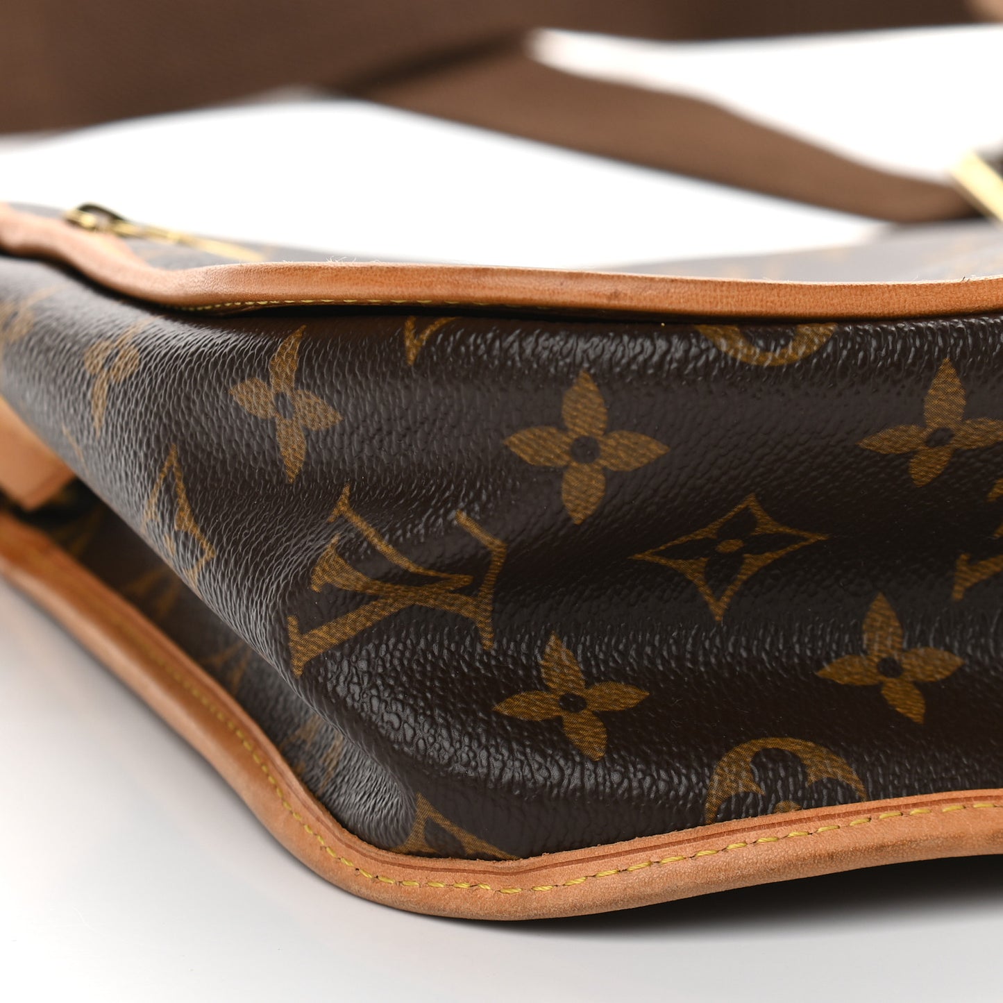 Monogram Bosphore PM Messenger