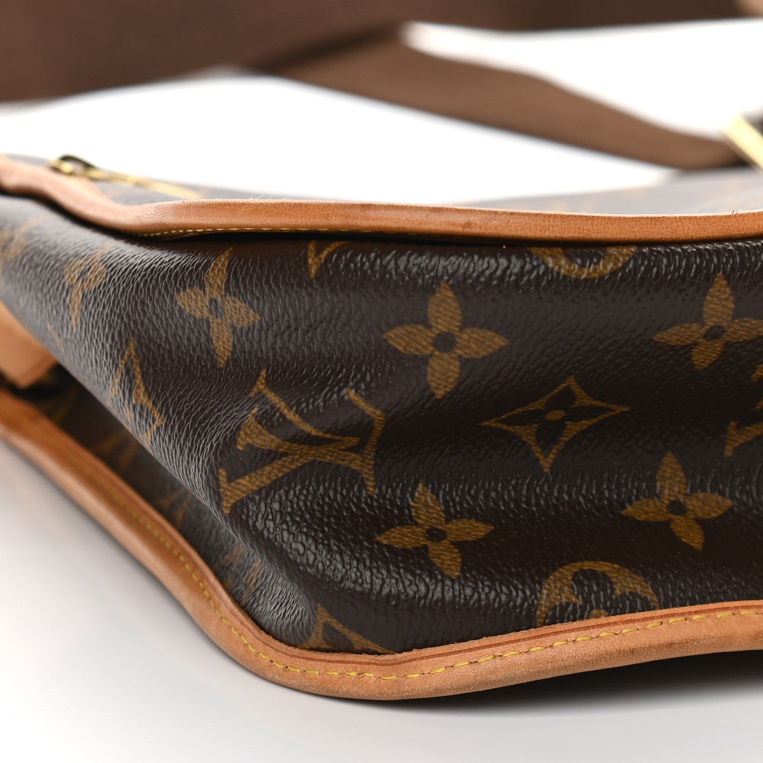 Louis Vuitton Monogram Bosphore PM Messenger 8 of 9