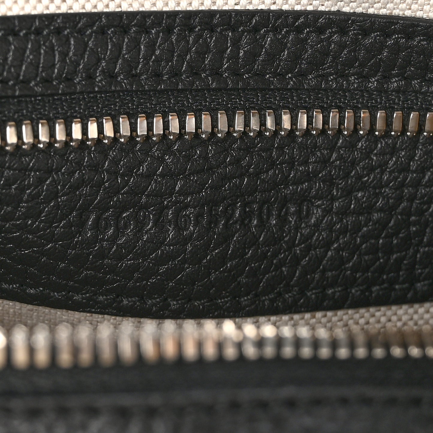 Piuma Calfskin Jumbo GG Embossed Medium Messenger Bag Black