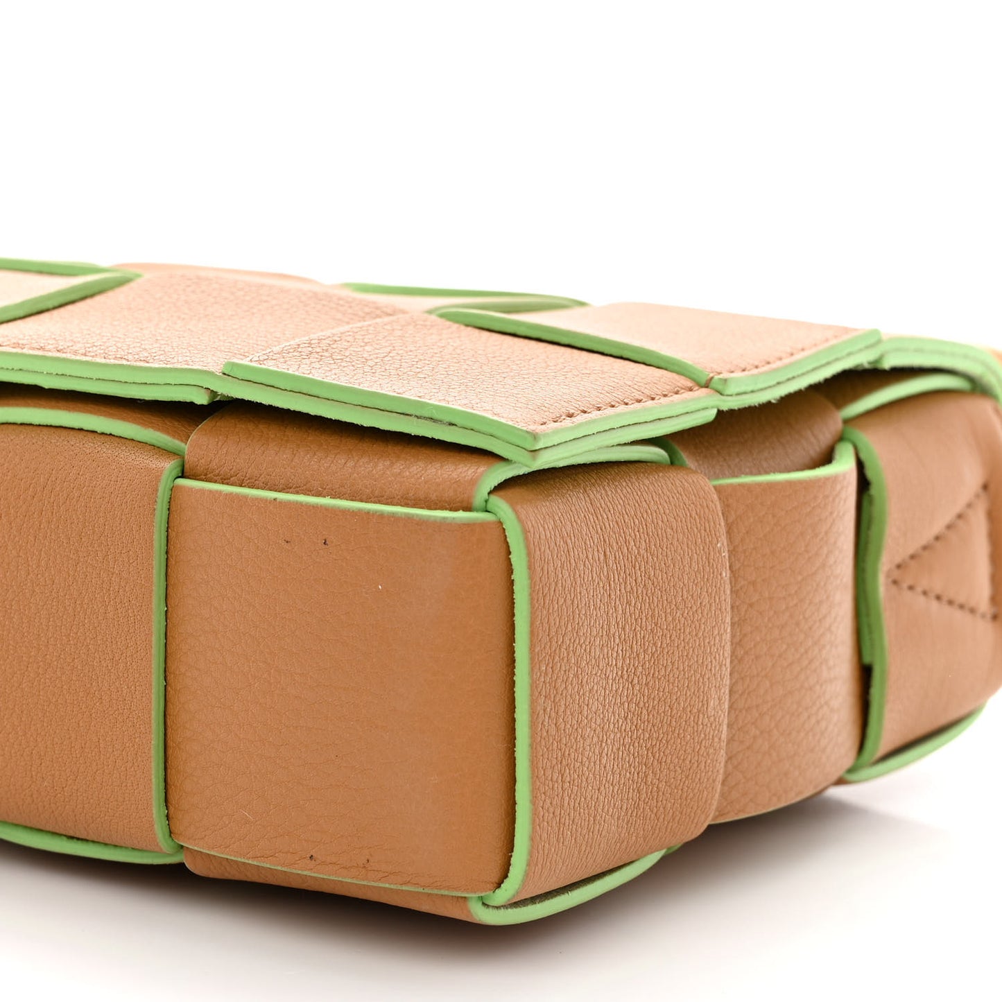 Grained Calfskin Maxi Intrecciato Cassette Crossbody Bag Caramel Pistachio