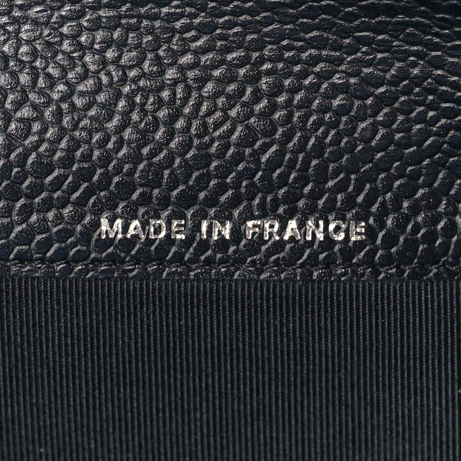 Chanel Caviar Quilted Yen Wallet Black 7 of 10