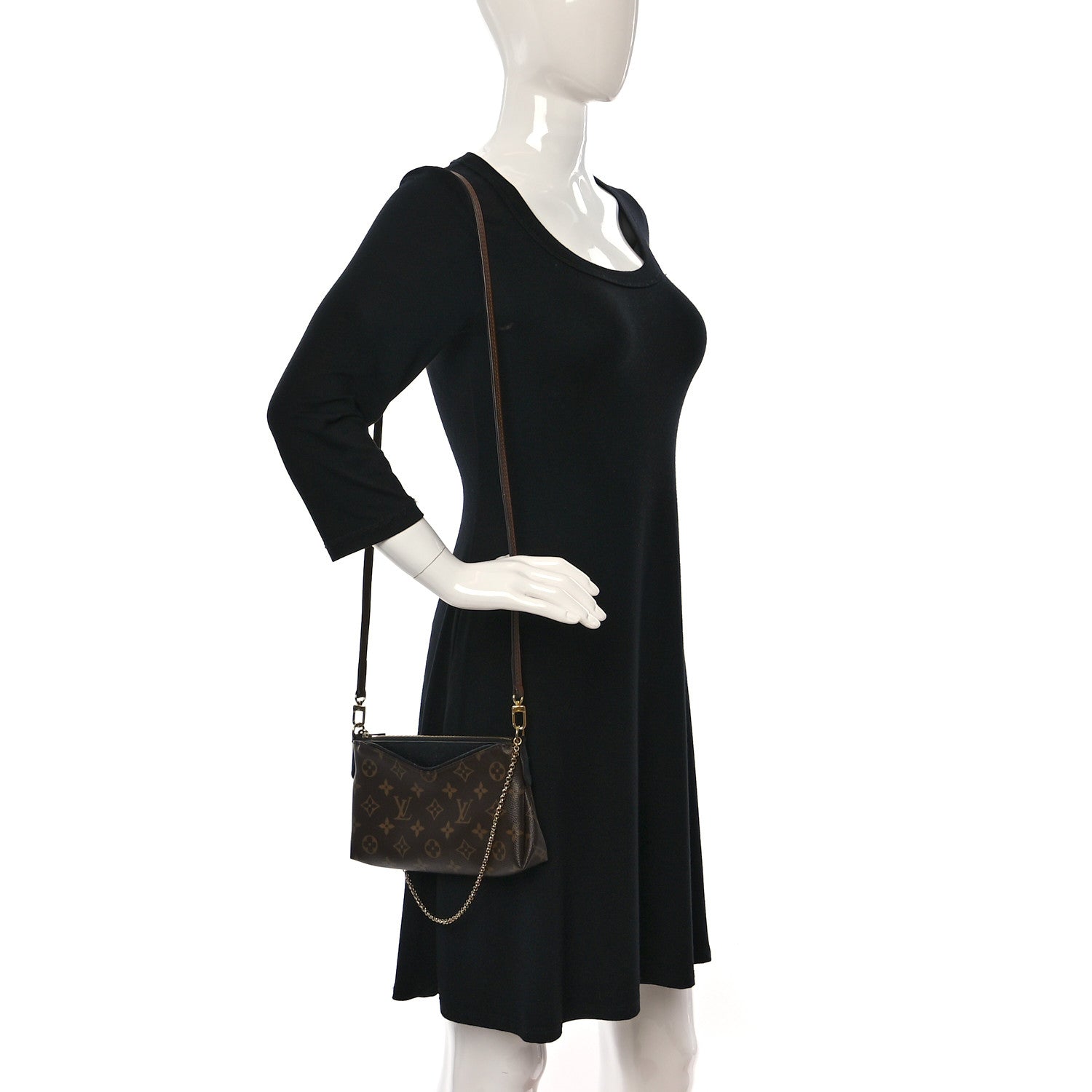 Louis Vuitton Monogram Pallas Clutch Black 2 of 9