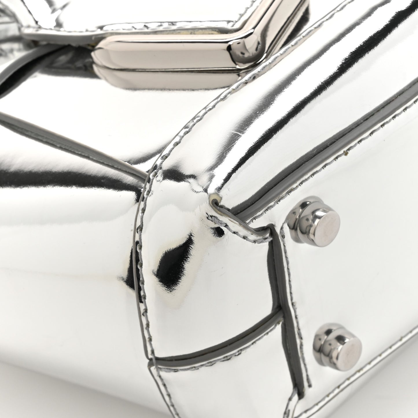 Mirror Laminated Nappa Maxi Intrecciato Mini Arco  Silver