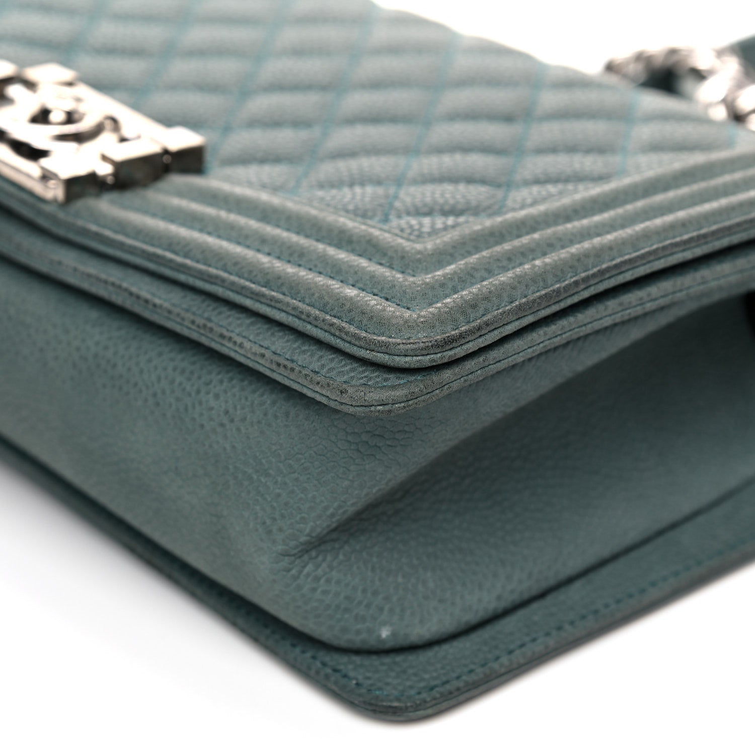 Chanel Caviar Quilted Medium Boy Flap Vert Fonce 10 of 20