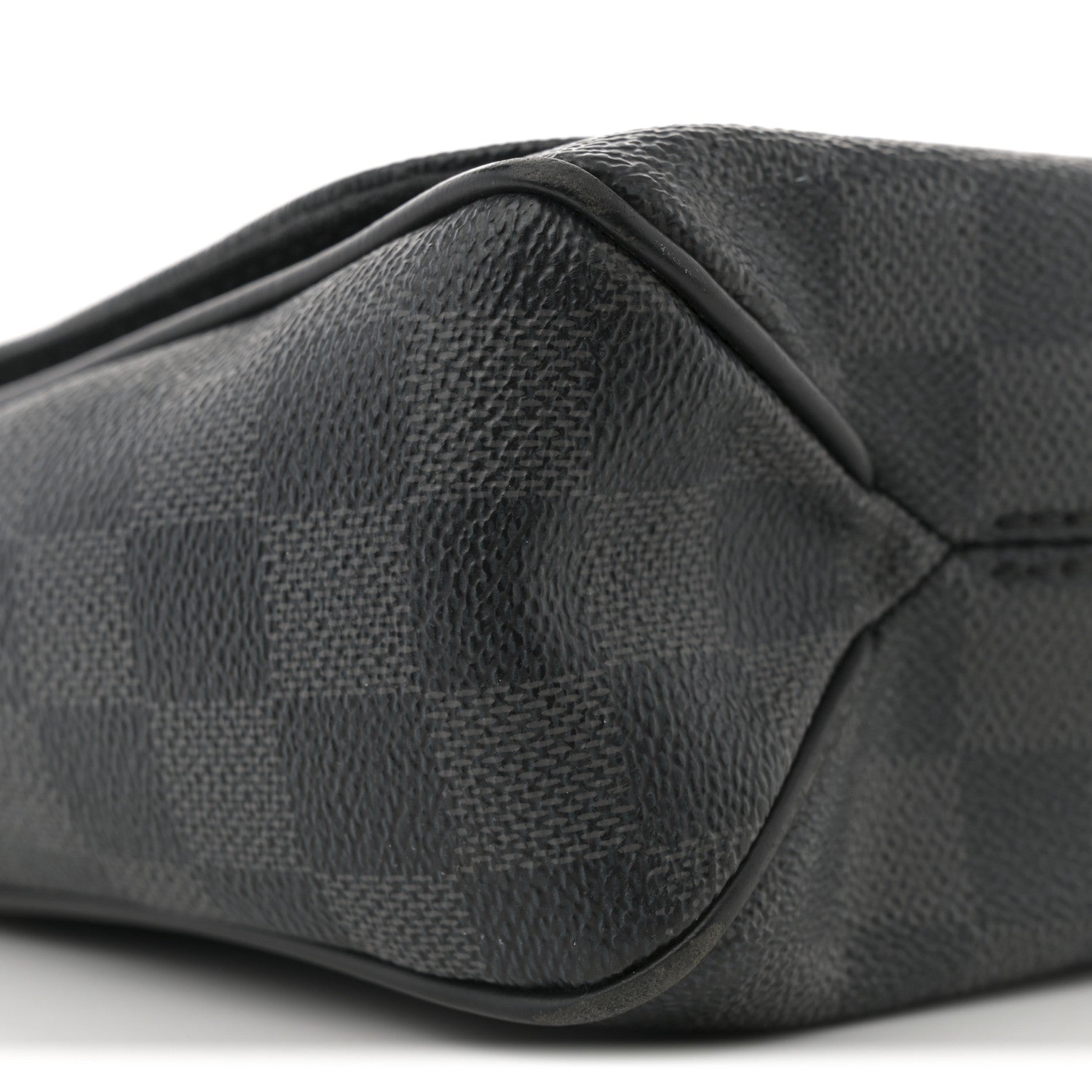 Louis Vuitton Damier Graphite District MM 8 of 13